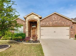 13121 Larks View Point, Fort Worth, TX 76244