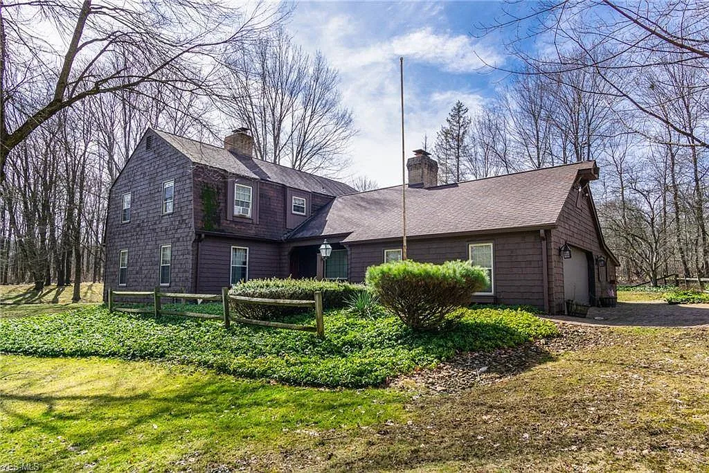 5662 Chestnut Ridge Rd photo 1