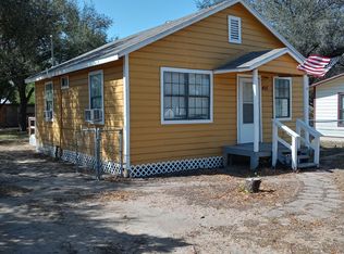 415 SW 7th St, Premont, TX 78375