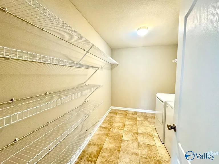142 Vancouver Rd — Photo 19