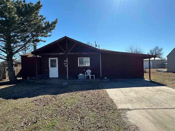 821 Birch Ave, Blackwell, OK 74631