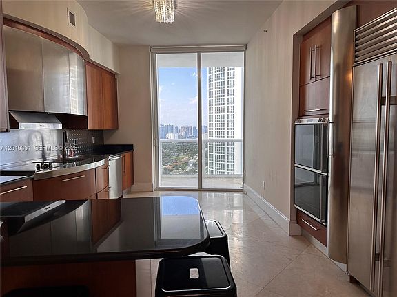 4th image of 18101 Collins Ave APT 3602
