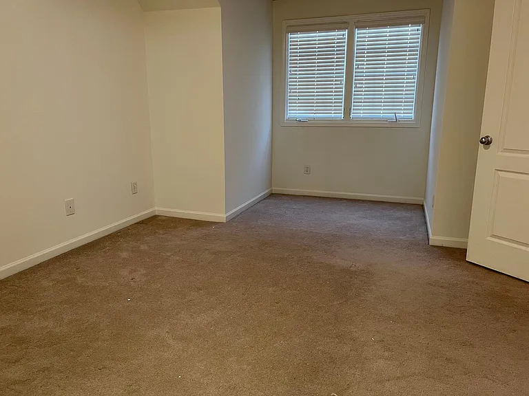 2377 Acton Park Cir — Photo 17