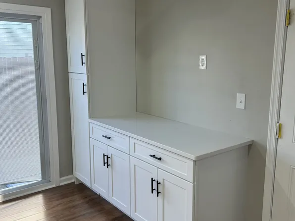 2108 Fort Belvoir Dr, Virginia Beach, VA 23464