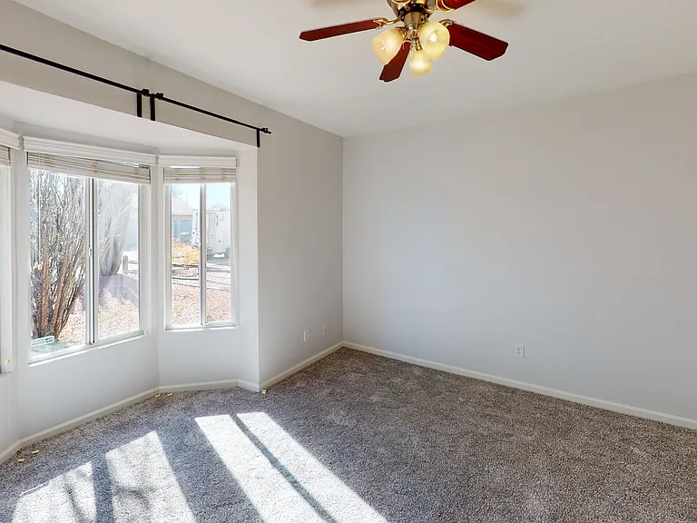 1206 E Redfield Rd #3 — Photo 15