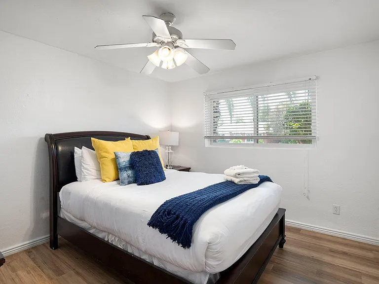 8356 E Avalon Dr — Photo 19