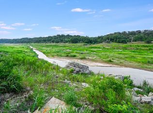 24709 Fossil Trl, Spicewood, TX 78669