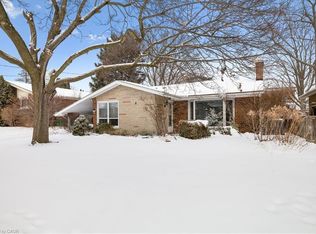 359 Pepper Dr, Burlington, ON L7R 3C8