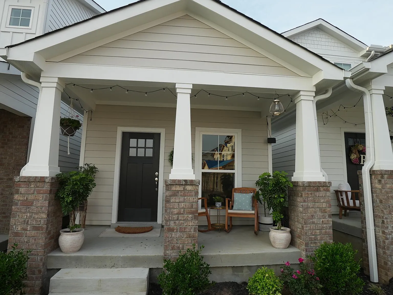 3 bed, 1623 sqft, $2,300 — Photo 2
