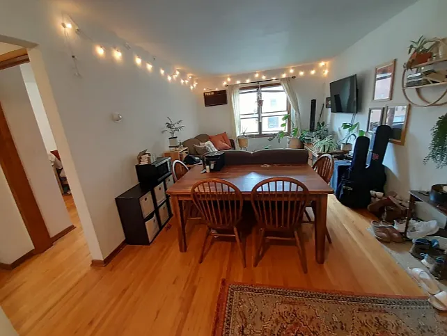 Lexington Court Apartments — Photo 19