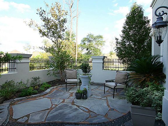 Close up of courtyard