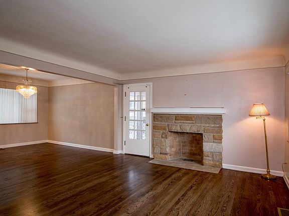 5th image of 5410 Moundcrest Dr