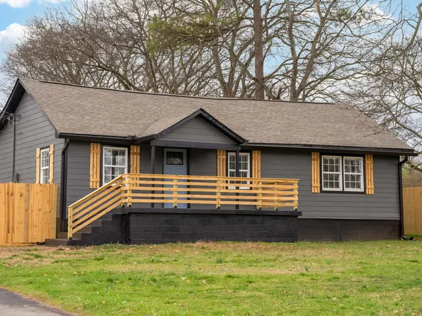 610 Ewing Dr, Nashville, TN 37207
