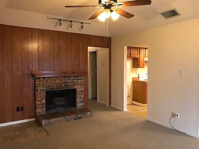 2nd image of 2705 Stanford St #A
