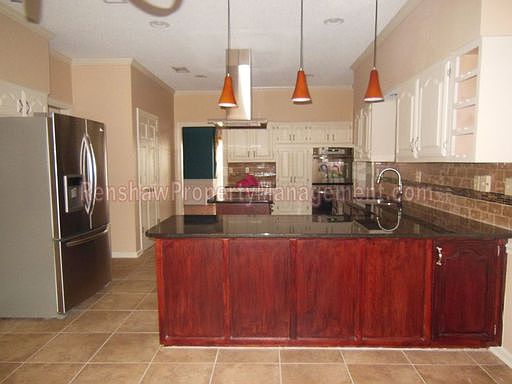 5th image of 9045 Glenalden Dr