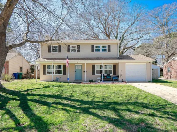 92 Kendall Dr, Newport News, VA 23601