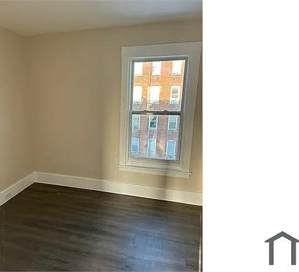 3 bed, $2,050 — Photo 4
