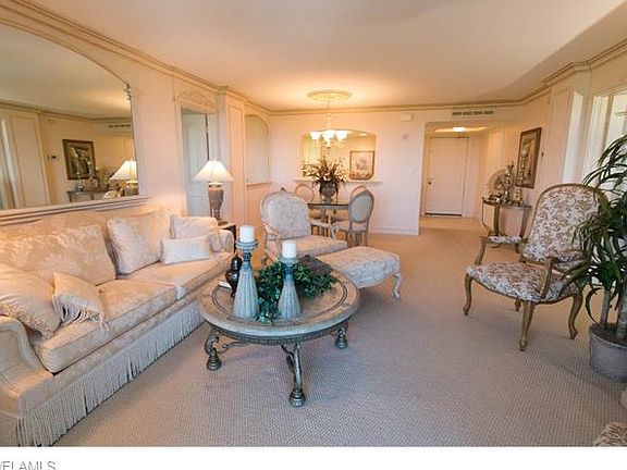 4th image of 17 Bluebill Ave APT 905