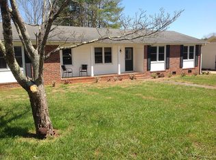 406 Plano Dr, Greenville, SC 29617