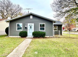 1302 Wamajo Dr, Sandusky, OH