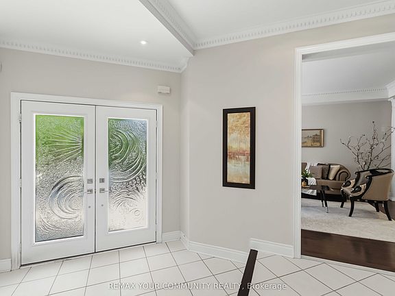 3rd image of 171 Langtry Pl