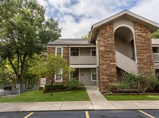 364 Wimbledon Dr APT 1, Branson, MO 65616