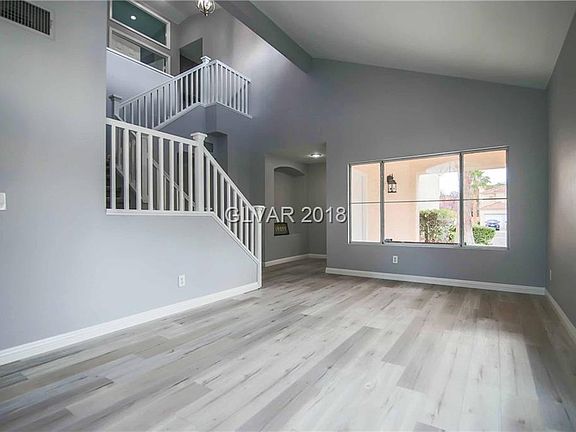 4th image of 1416 Country Hollow Dr
