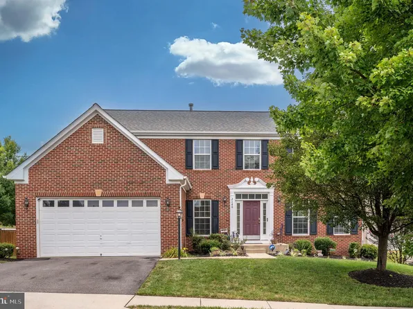 2160 Ballast Ln, Woodbridge, VA 22191