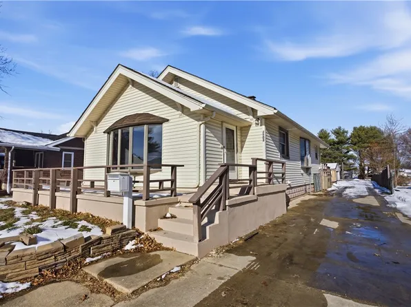 2908 Dewitt Ave, Mattoon, IL 61938