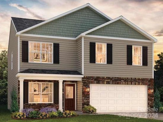 8180 Kennesaw Dr, Gastonia, NC 28056