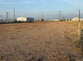 100 E 46th St, Monahans, TX 79756