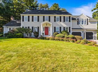 8 Alewife Ln, Scituate, MA 02066