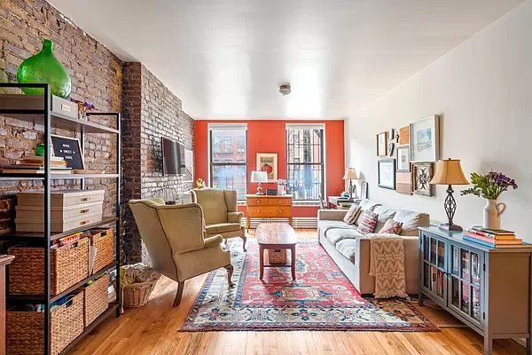 1st image of 69 W 106th St APT 2A