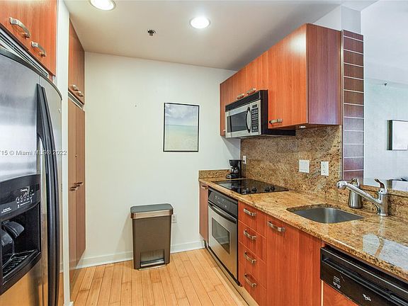 2nd image of 1395 Brickell Ave #3113
