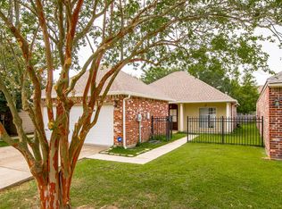 5624 Ducros Dr, Baton Rouge, LA 70820