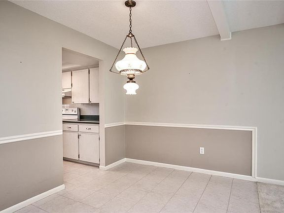 5th image of 4510 Overlook Dr NE APT 120