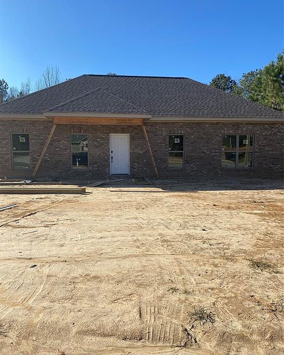 2nd image of 1 Ashley Ln