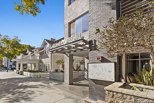 1642 7th Ave #425 Photo 1
