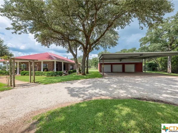 393 County Road 131a, Hallettsville, TX 77964