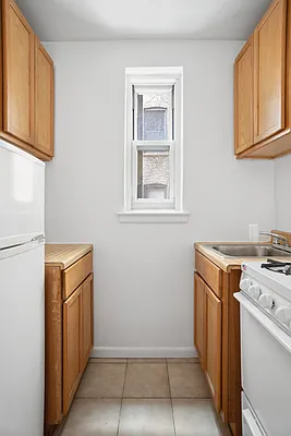 Sold by Douglas Elliman | media 9