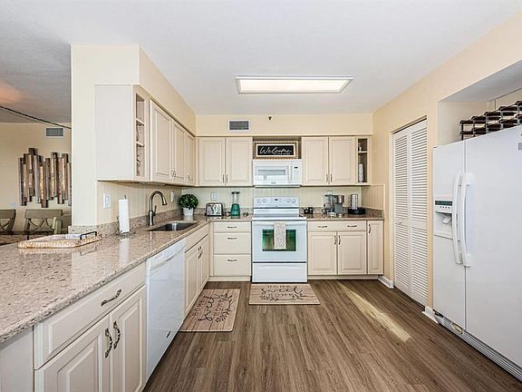 5th image of 6291 Bahia Del Mar Cir APT 903
