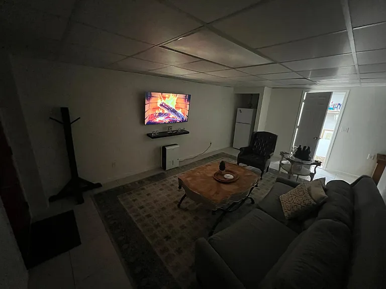 2268 Remington Ct NE — Photo 7