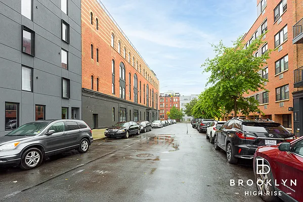 Rented by Brooklyn High Rise LLC | media 171