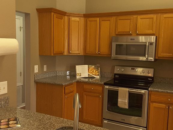 4th image of 6817 Rickwood Dr
