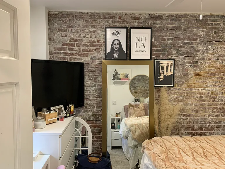 11 Temple St #3 — Photo 5