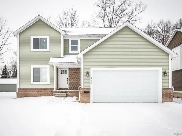 225 Mussey St, Romeo, MI 48065