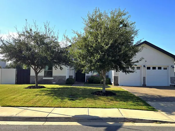 2413 Ken Kesey Dr, Laredo, TX 78041
