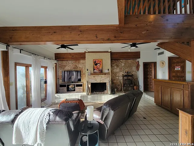 2059 Glenn Dr — Photo 34