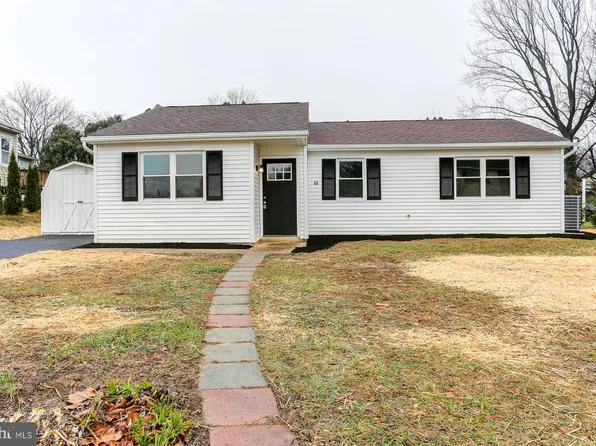 106 Fishermans Ln, Wrightsville, PA 17368