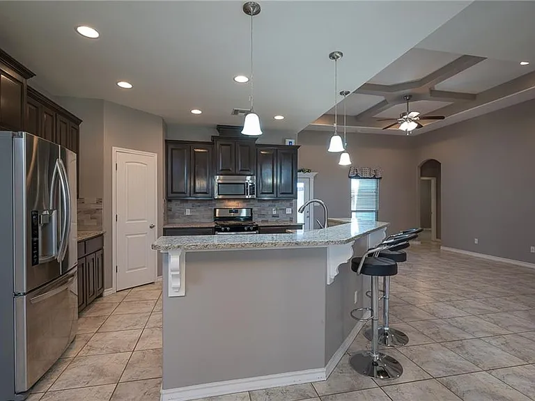 7205 Lake Placid Dr — Photo 5